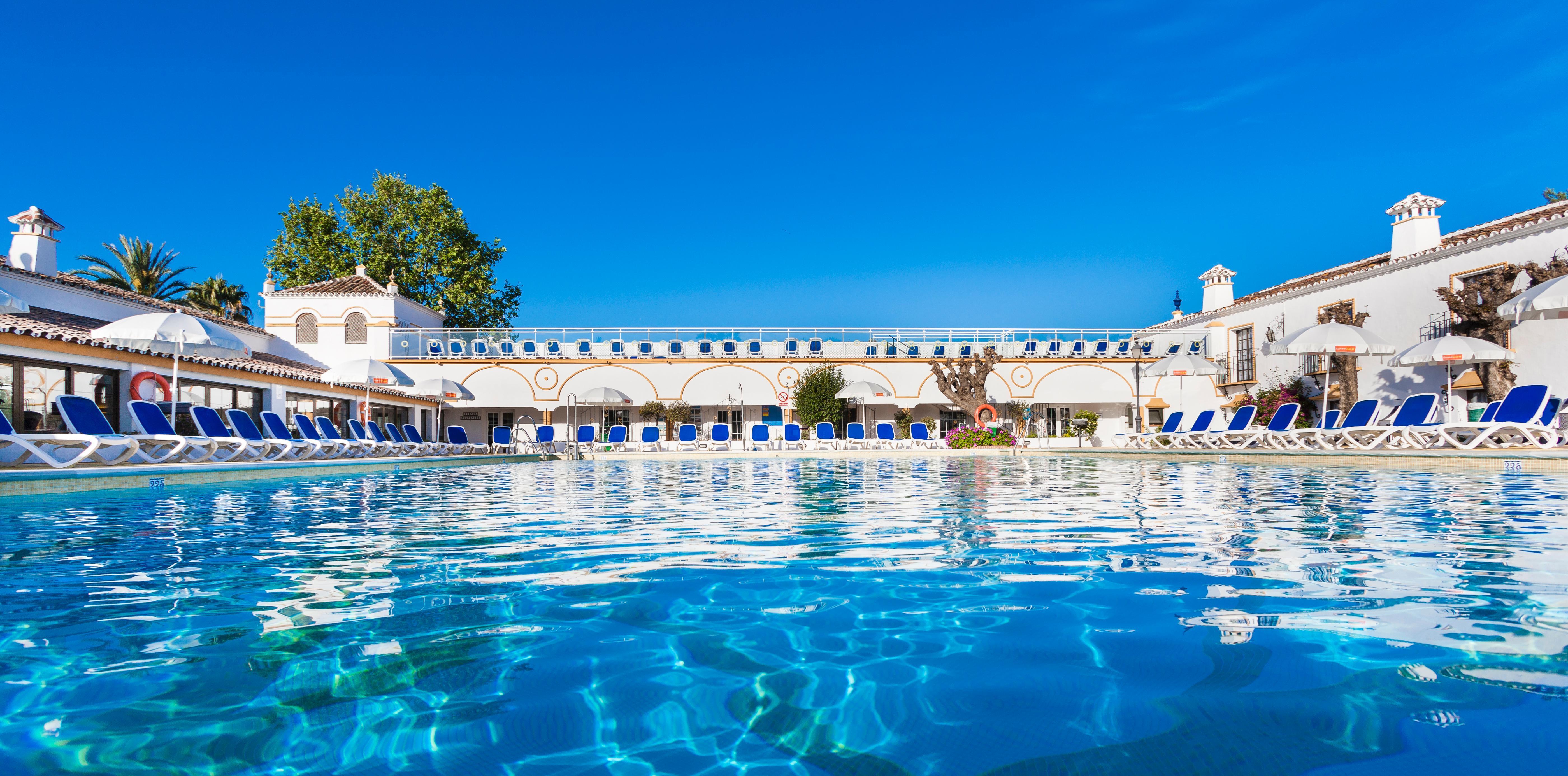 Globales Cortijo Blanco Hotel Marbella Luaran gambar