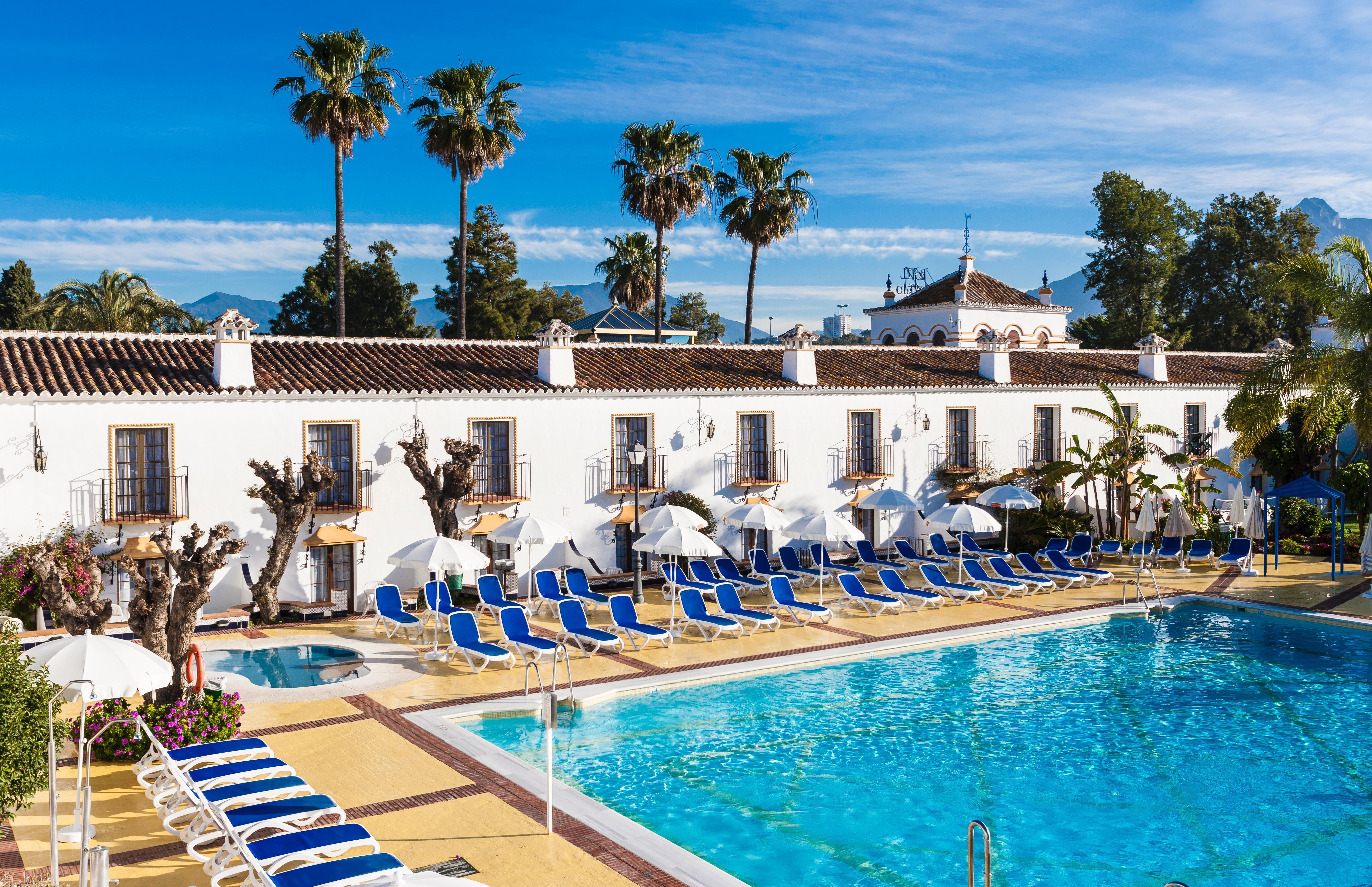 Globales Cortijo Blanco Hotel Marbella Luaran gambar