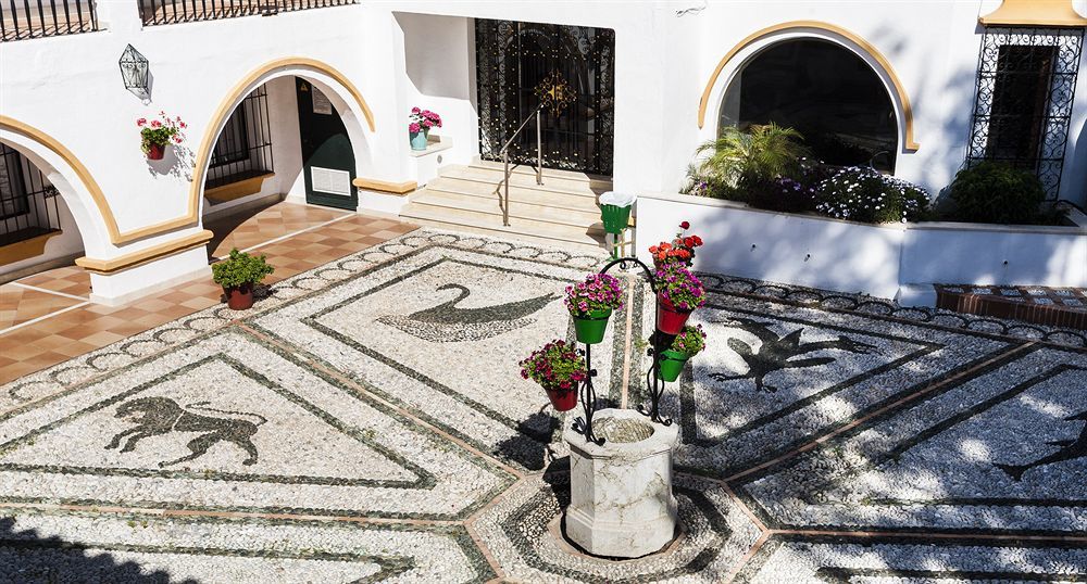 Globales Cortijo Blanco Hotel Marbella Luaran gambar